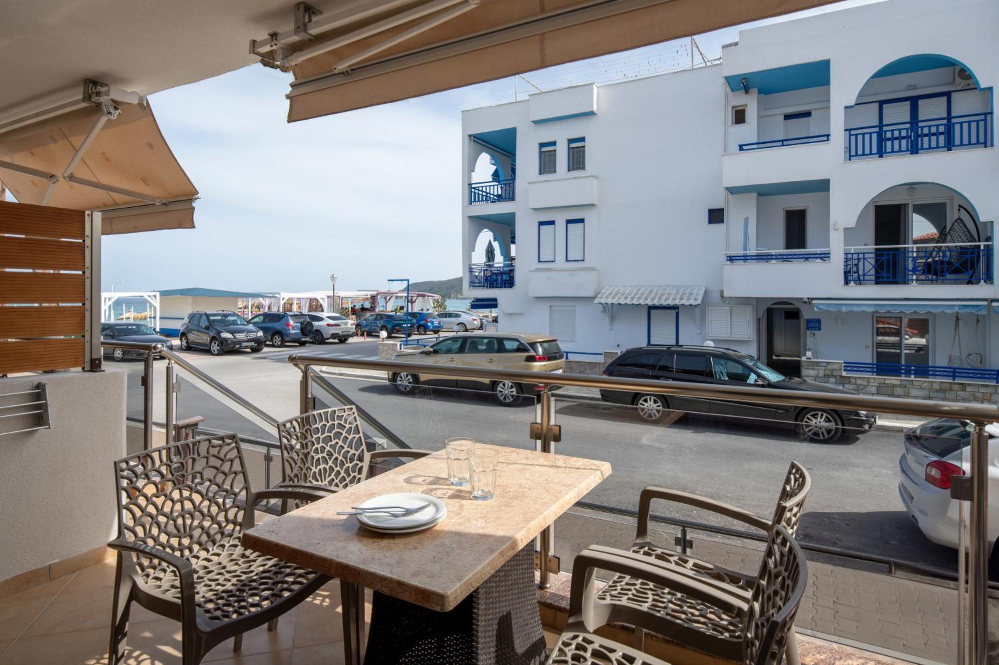 House Kostas On The Beach Сарти Экстерьер фото
