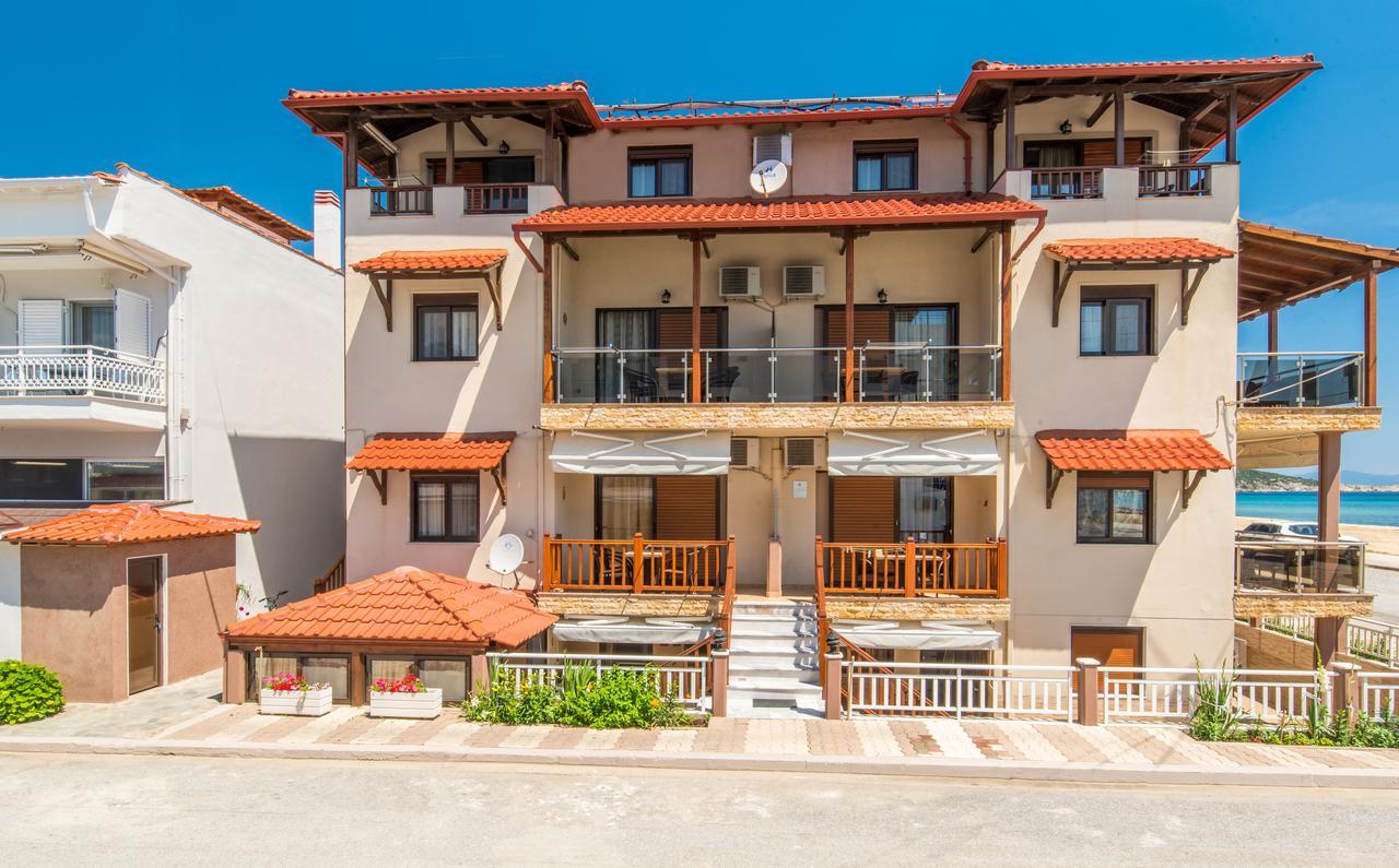 House Kostas On The Beach Сарти Экстерьер фото
