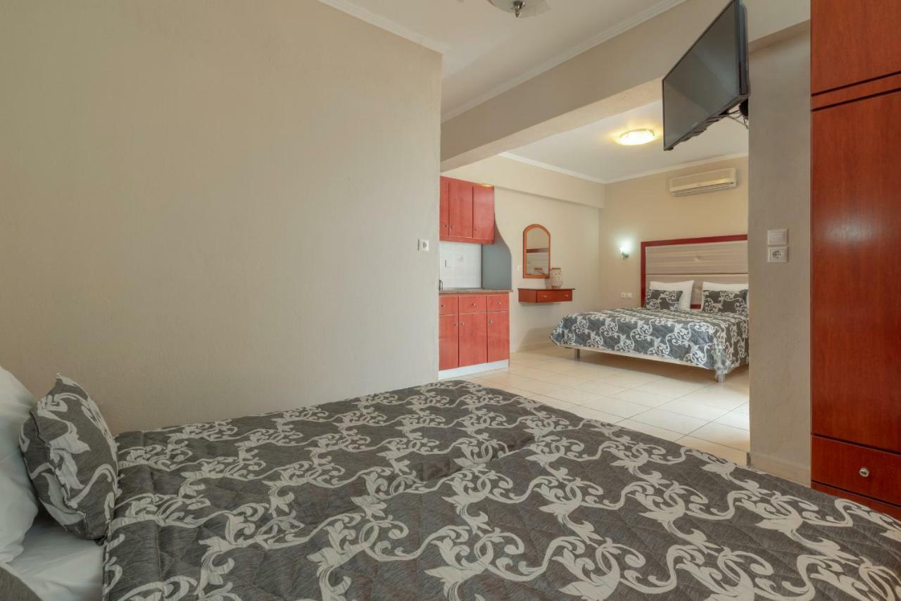 House Kostas On The Beach Сарти Экстерьер фото